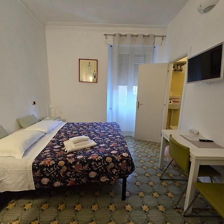 Appartamento Esquilino Di Yan Rome Luaran gambar