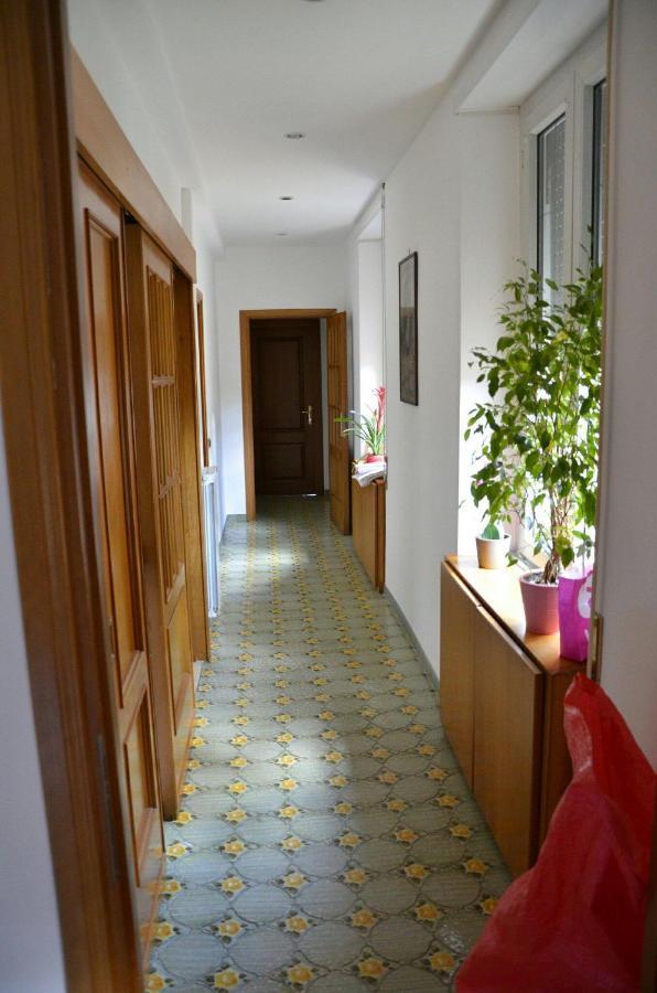 Appartamento Esquilino Di Yan Rome Luaran gambar