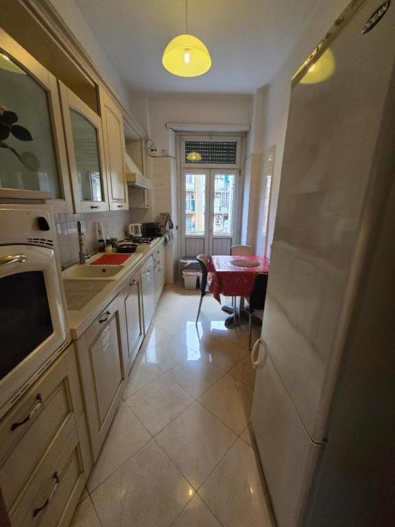 Appartamento Esquilino Di Yan Rome Luaran gambar